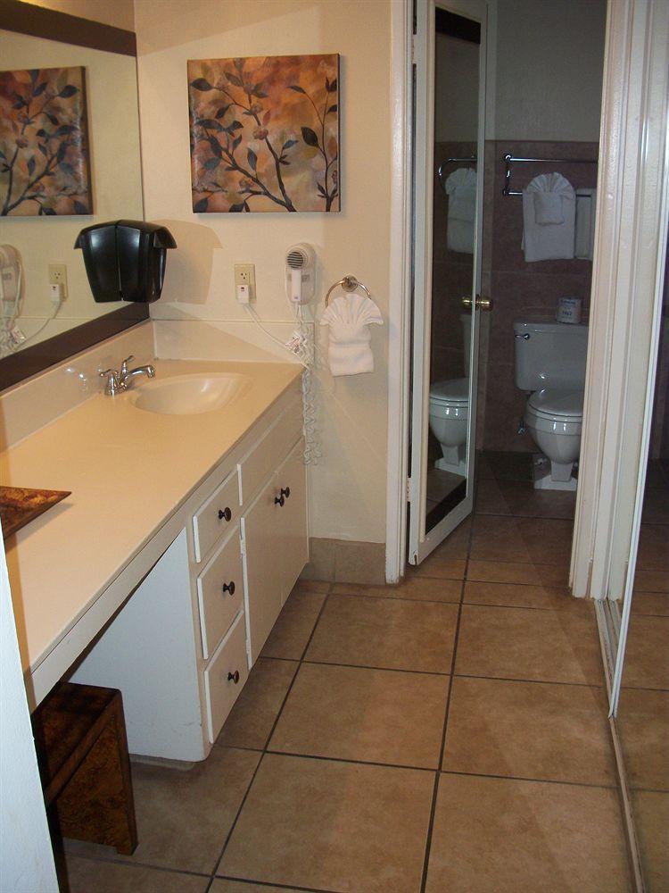 The At Deep Canyon 3* Palm Desert